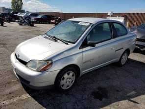 A picture of Tokunbo Toyota Echo 2000 Model Available First body noting to