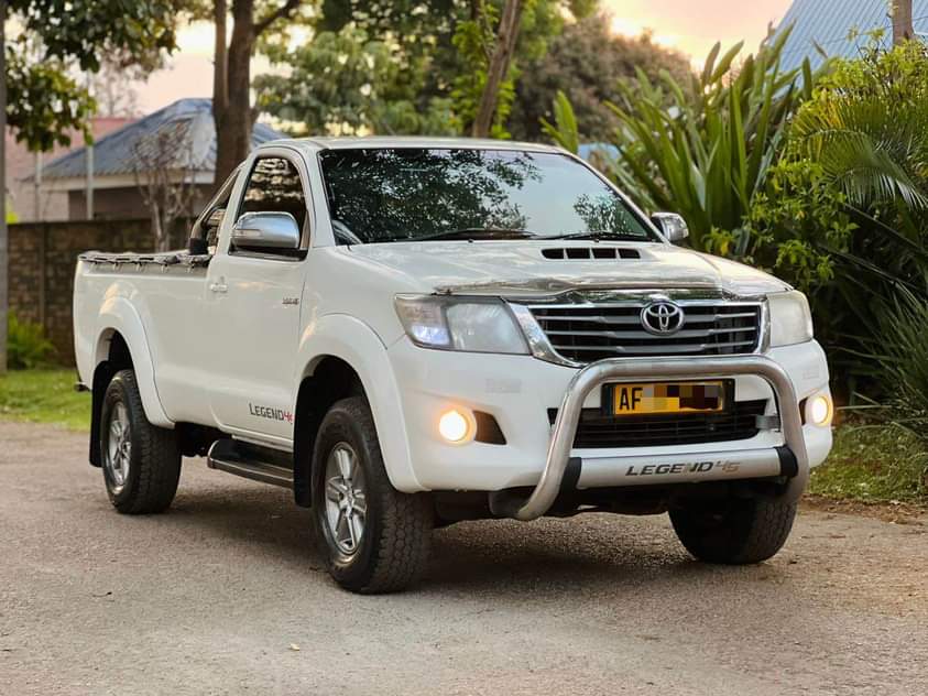 used toyota hilux