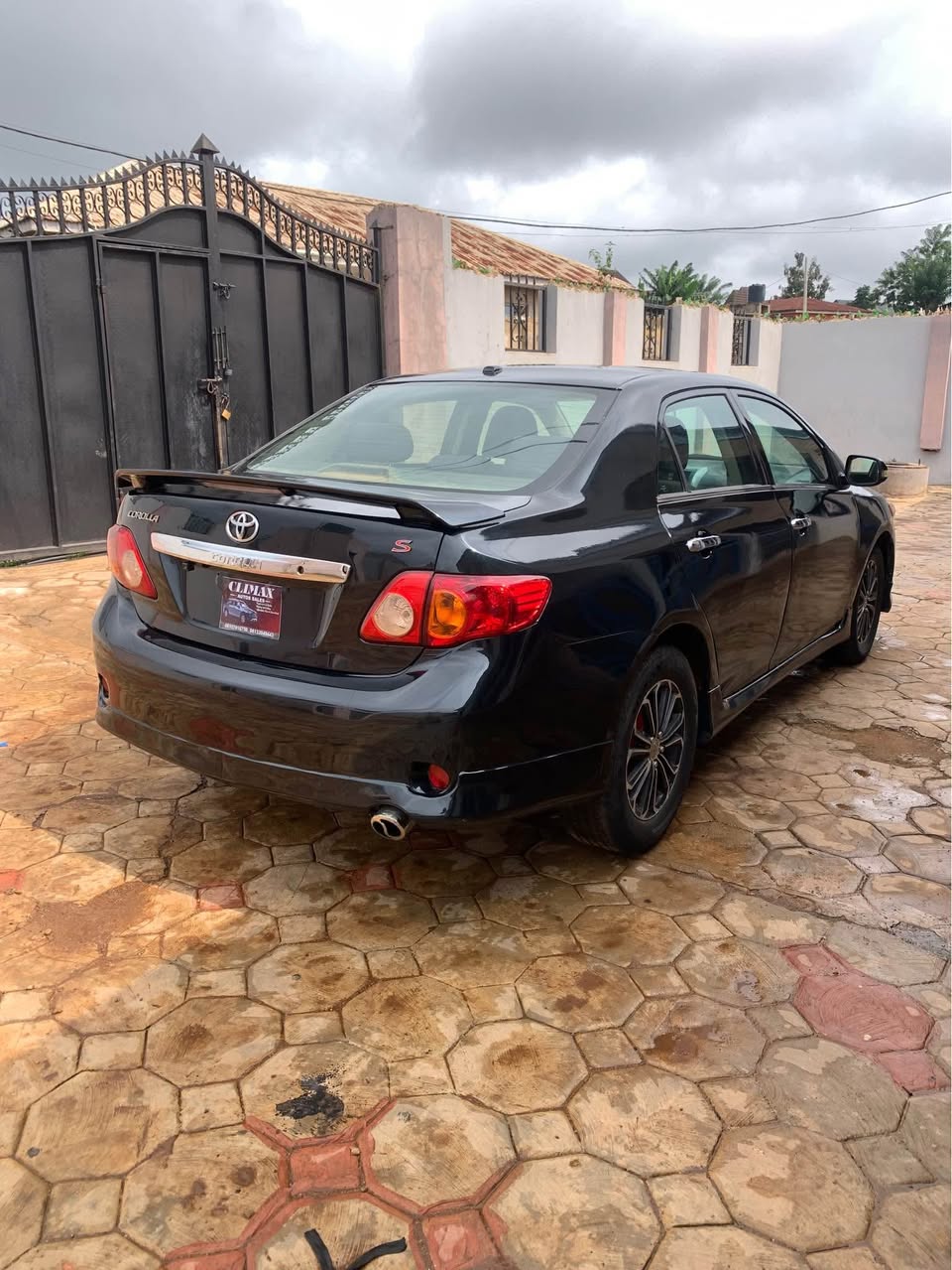A picture of 2010 Corolla sport
