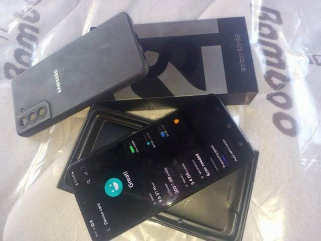 samsung s21