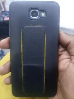 A picture of Samsung j5 prime