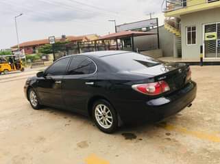 A picture of Lexus es3330 2006