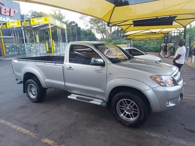 used toyota hilux