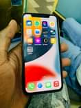 A picture of Iphone Xs 64gb