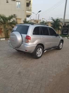 A picture of Super sound RAV4 4plugs 2005m with untempered engine and gear