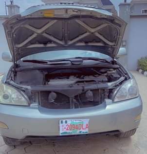 A picture of Rx330 Nigerian used Engine good gear system perfect interior 100