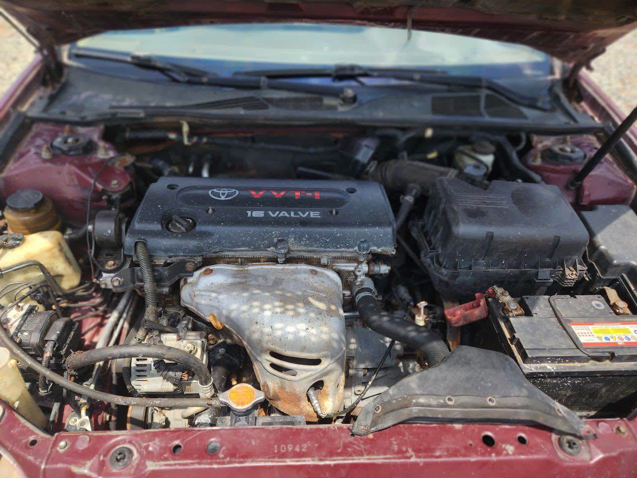 A picture of 2005 TOYOTA CAMRY XLE