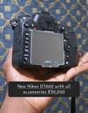 A picture of Nikon D7000 Body Mpya Kwenye Bag Yake