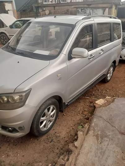 A picture of 2012 CHANGAN HONOR Manual 7 Seater 3 Row seat Spacious