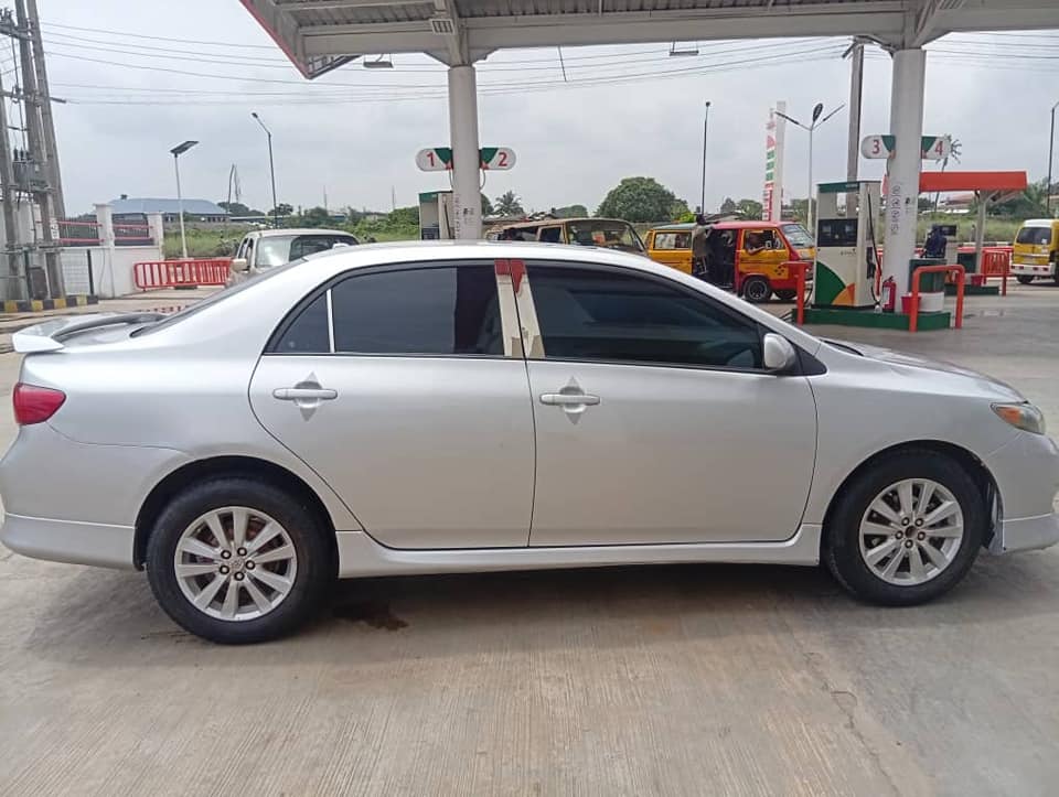A picture of  Super Clean Toyota Corolla 2009 buy and drive Lagos