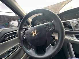 A picture of Honda Accord 013