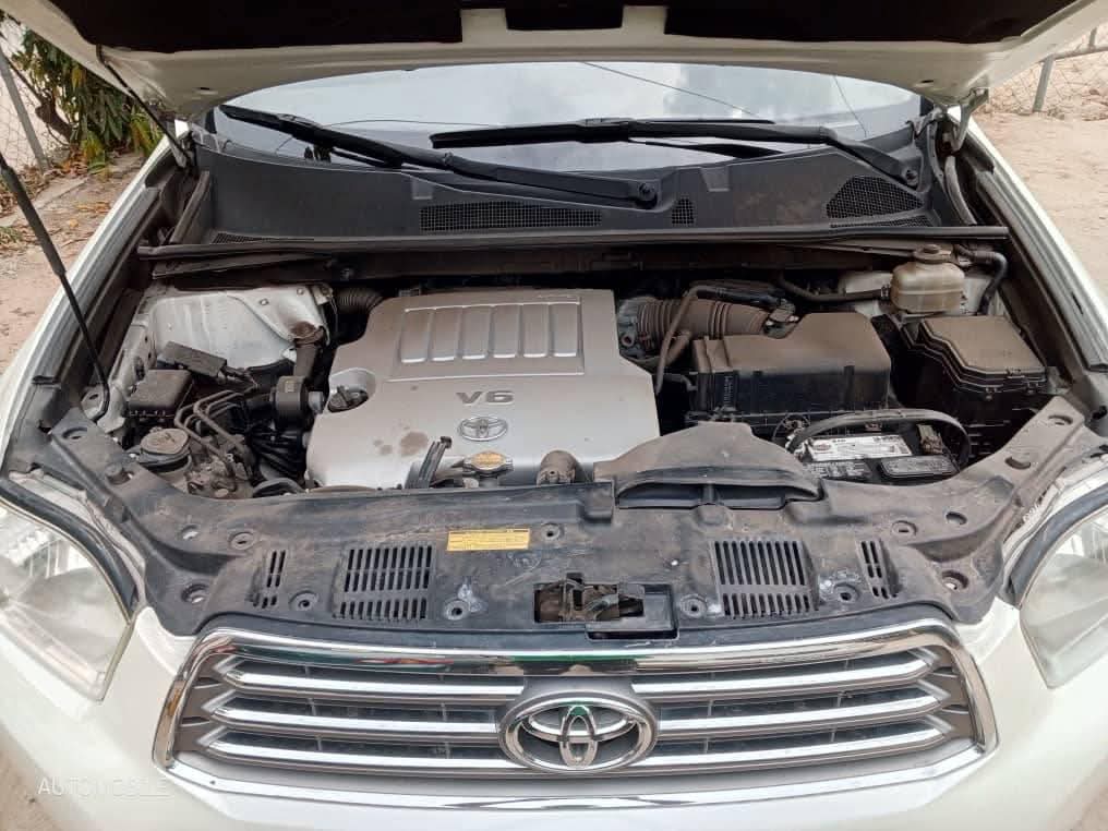 A picture of 2009 Toyota highlander
