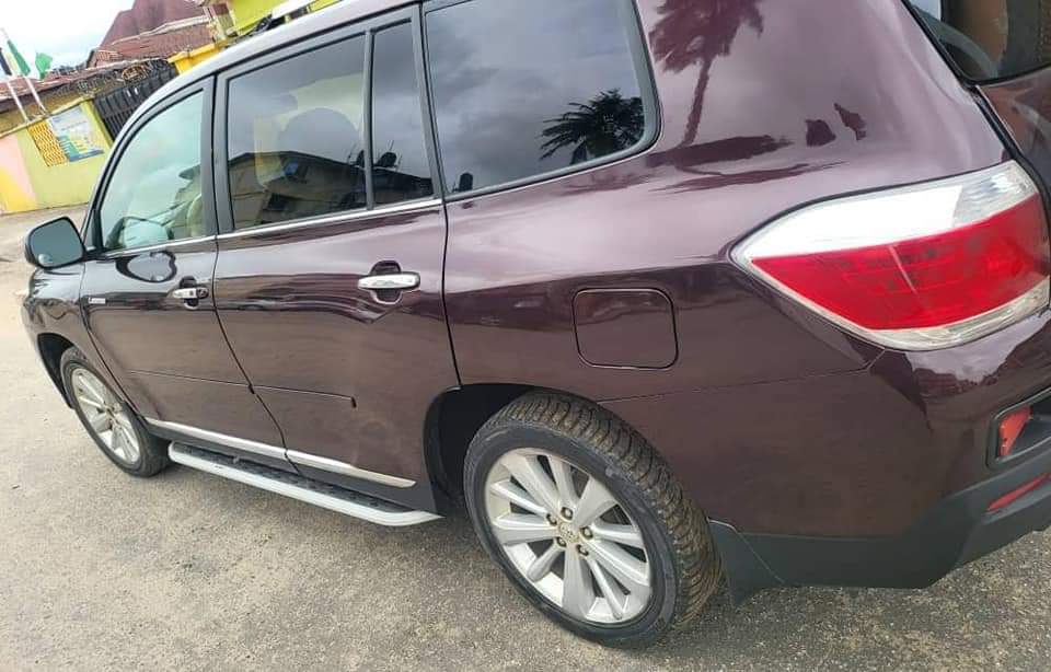 A picture of Toyota Highlander 09 nothing to fix
