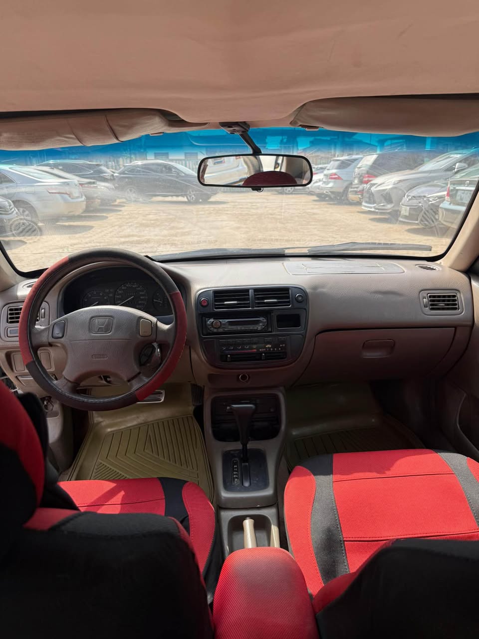 A picture of HONDA CIVIC 1999