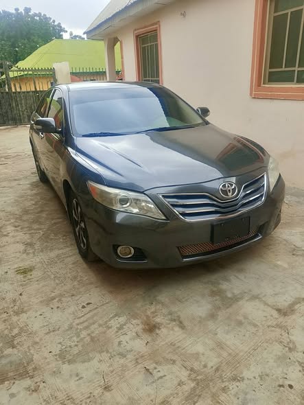 A picture of First body Toyota carmry 011 Everything working perfectly location Ilorin