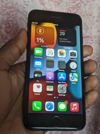 A picture of I phone 7 Plain Gb 32 Bh 100 Simu Imenyooka
