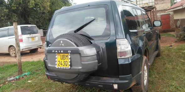 A picture of Mitsubishi Pajero 0778752670