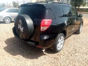A picture of Neatly used Toyota rav 4 2009 model with duty Location