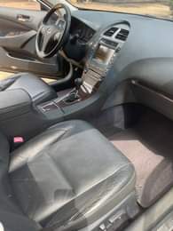 A picture of Few months highest grade Es350 2012 model available Location Oko