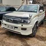 A picture of TOYOTA LANDCRUISER V8 2000 4 7LTR