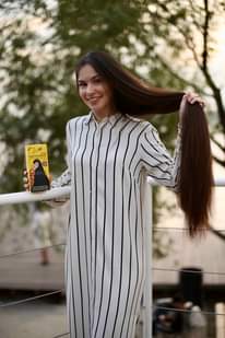 A picture of Zafran hair oil