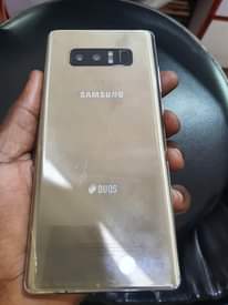 A picture of SAMSUNG NOTE8 No crack