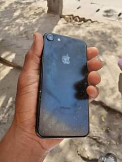 A picture of IPHONE 7 Tsh 190 000 128GB Fingerprint Battery Hearth Service