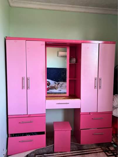 A picture of FURNITURE NZURI ZINAUZWA