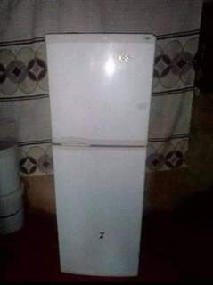 classifieds/fridges
