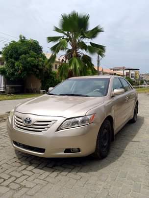 A picture of Toyota Camry LE 2008