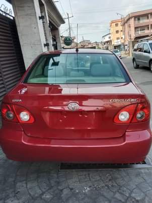 A picture of Toyota Corolla 08 tokunbo