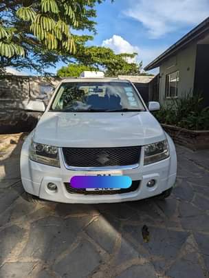 suzuki escudo