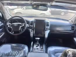 A picture of Registered 2013 2020 Toyota Landcruiser Toks standard. V8 engine. thumbstart