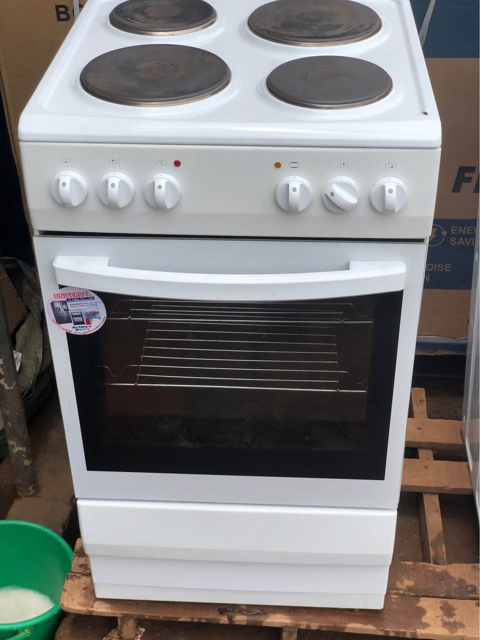 A picture of Uk used electric cookers
