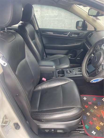 A picture of Subaru legacy