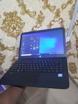 A picture of VERY CLEAN UK USED HP LAPTOP