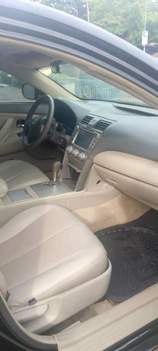 A picture of Toyota Camry 010