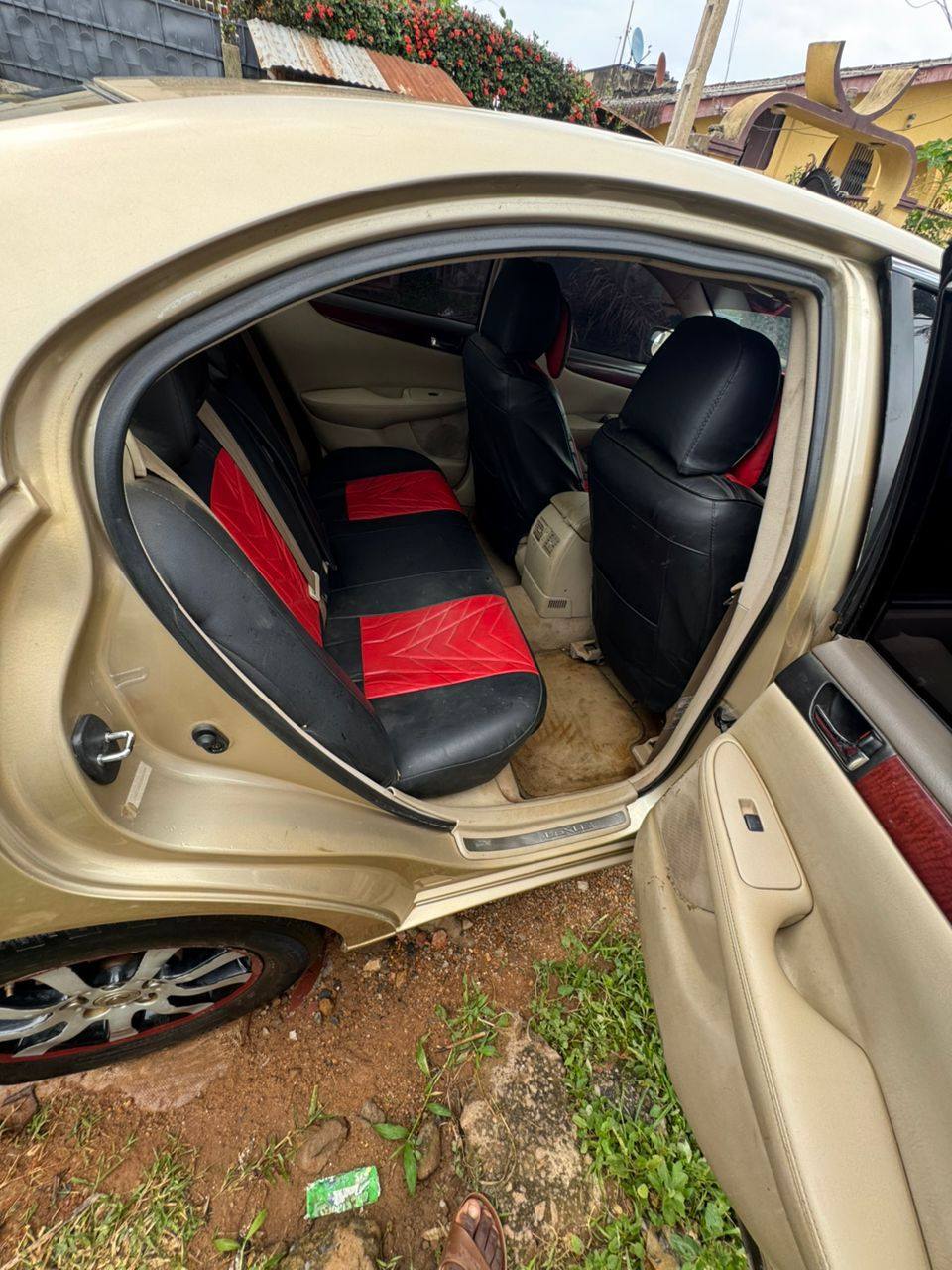 A picture of Lexus ES 330