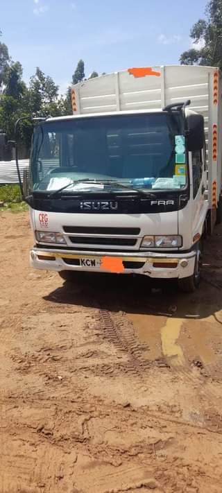 Isuzu T.