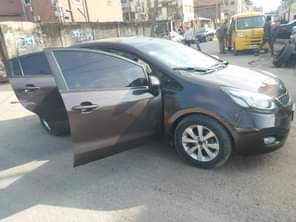 A picture of Kia Rio 2015 model Completely buy and drive With sound