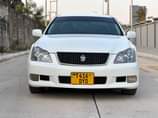 A picture of PRICE BEI 12 8M Contacts 0620858707 0657262757 TOYOTA CROWN ATHLETE