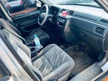 A picture of Honda CR V