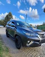 used toyota fortuner