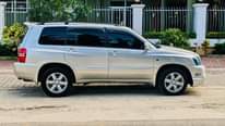 A picture of TOYOTA KLUGER
