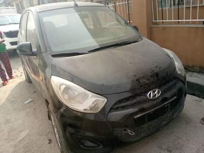 A picture of Hyundai i10 2013