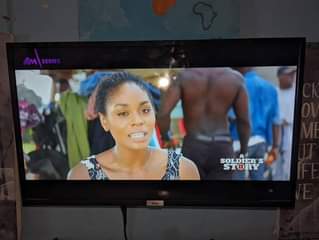 A picture of TV SMART TCL NCHI 32 BEI 270K