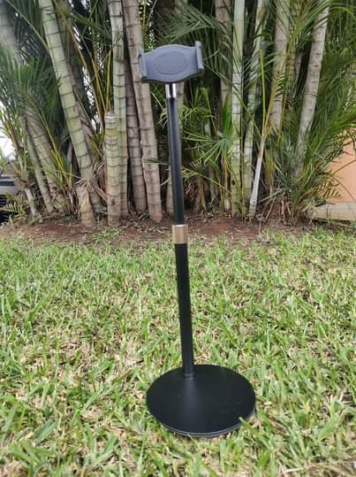 A picture of Mobile Phone Desktop Stand