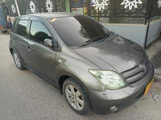 A picture of TOYOTA IST
