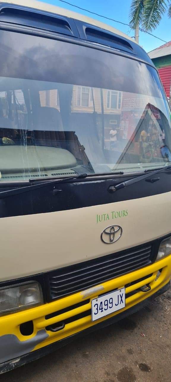 toyota coaster