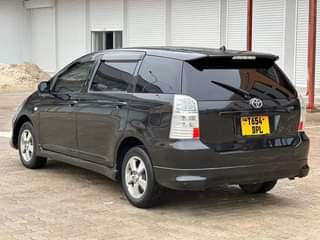 A picture of  2005 TOYOTA WISH Engine Capacity Cc 1790 Mileage 88000